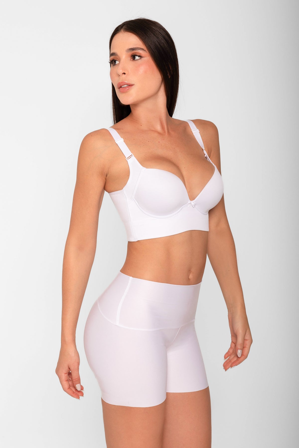Short Diane medio (020702)