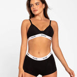 Detalle del algodón peinado y ajuste del panty bóxer Diane & Geordi - color negro