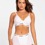 Detalle del algodón peinado y ajuste del panty bóxer Diane & Geordi - color blanco