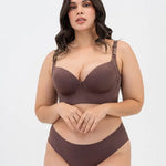 Vista lateral del brasier con cubrimiento completo en espalda, color caramelo