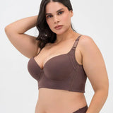 Vista lateral del brasier con cubrimiento completo en espalda, color caramelo