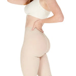 Capri moldeador SoftControl color nude con efecto levanta glúteos. de espalda
