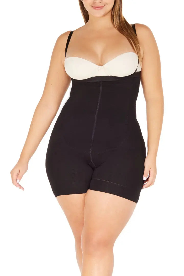 Faja moldeadora short corto SoftControl strapless senos libres