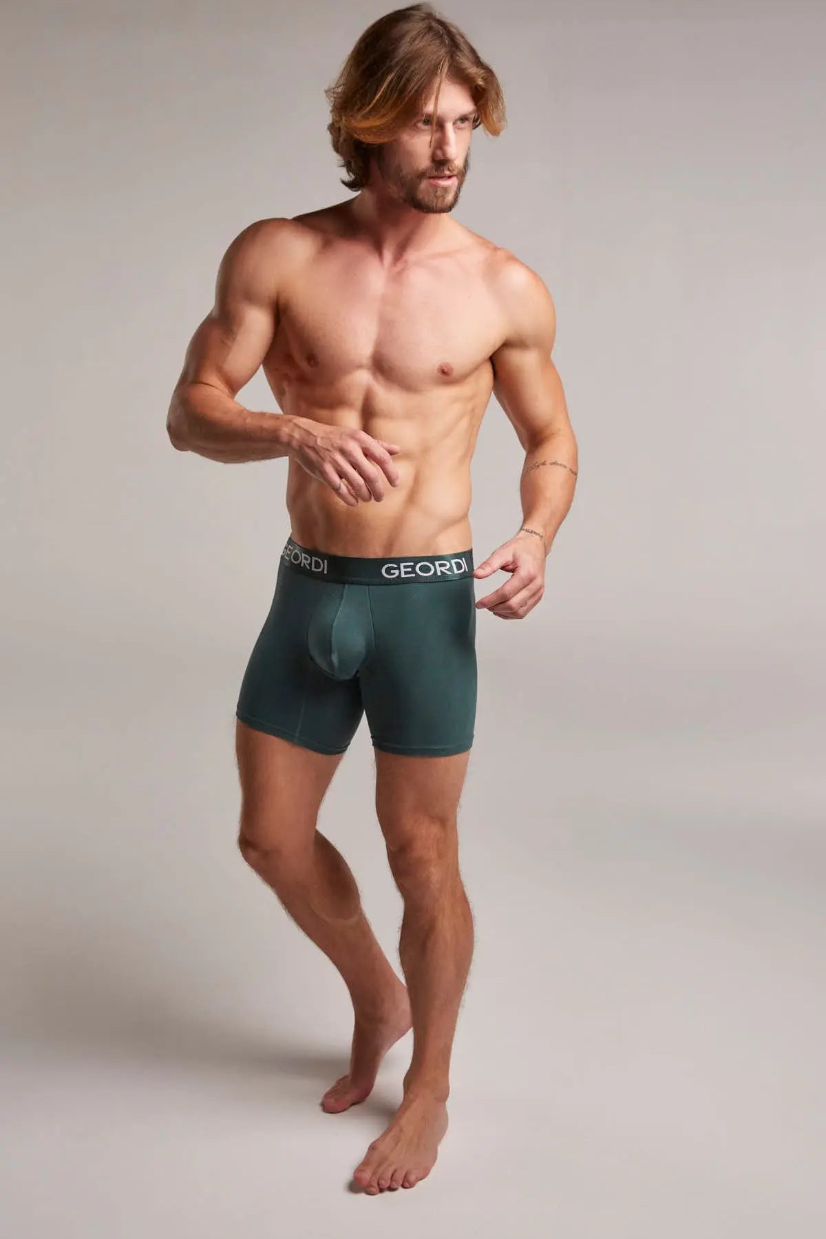 Bóxer medio (5082) Diane & Geordi Colombia