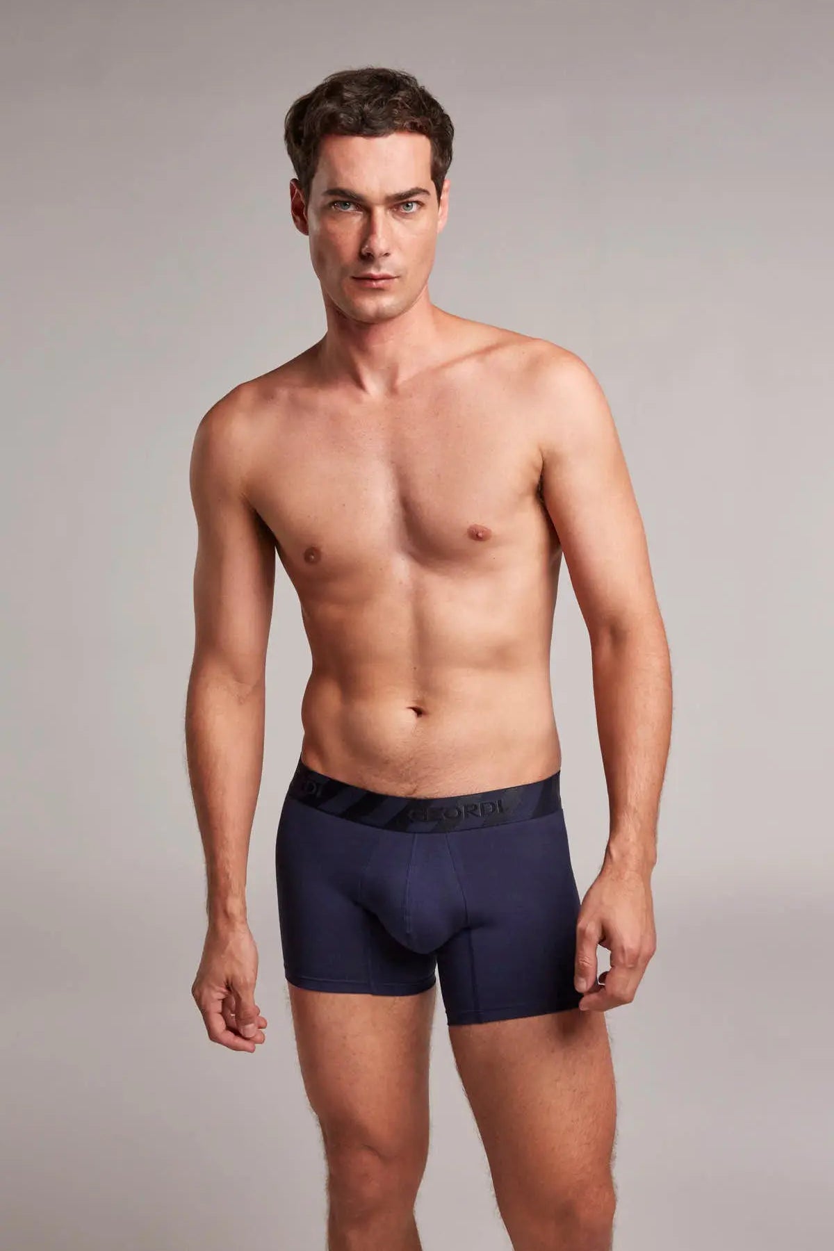 Bóxer medio (2148) Diane & Geordi Colombia