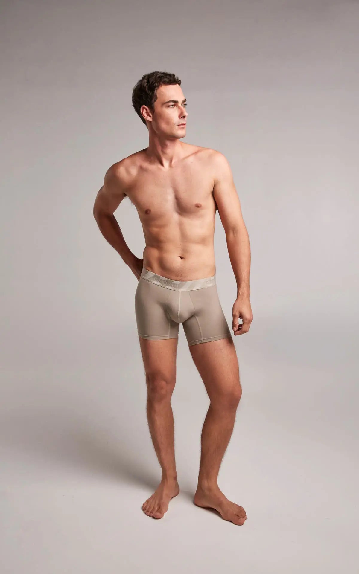 Bóxer medio (2148) Diane & Geordi Colombia