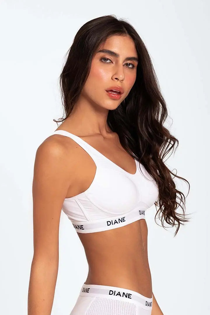 Brasier deportivo sin varillas Diane & Geordi para mujer - algodón premium, color blanco de lado