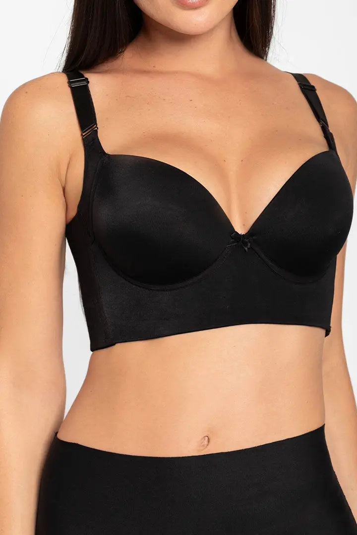 Vista lateral del brasier con cubrimiento completo en espalda, color negro