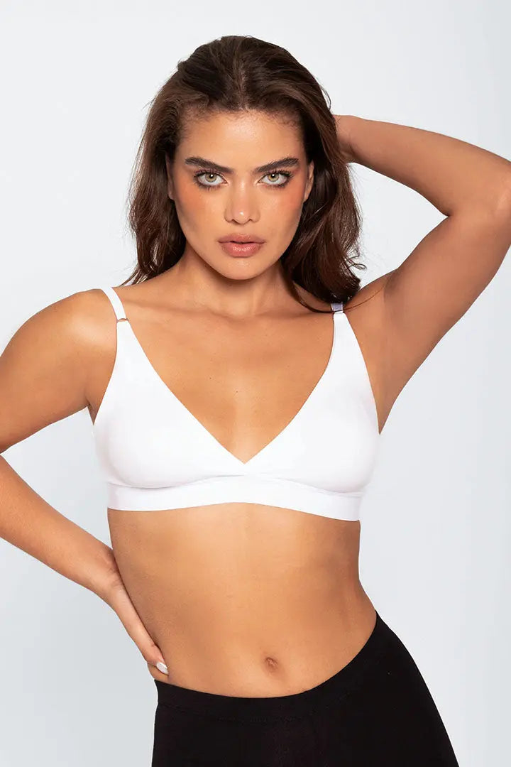 Bralette (021713) Diane & Geordi Colombia