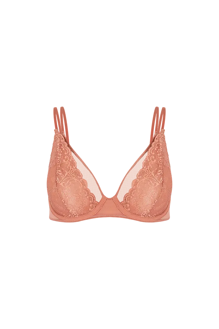 Bralette (011413) Diane & Geordi Colombia