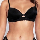 Brasier media copa (021350) Diane & Geordi Brasier media copa Diane en microfibra con encaje floral, referencia 021350, color negro