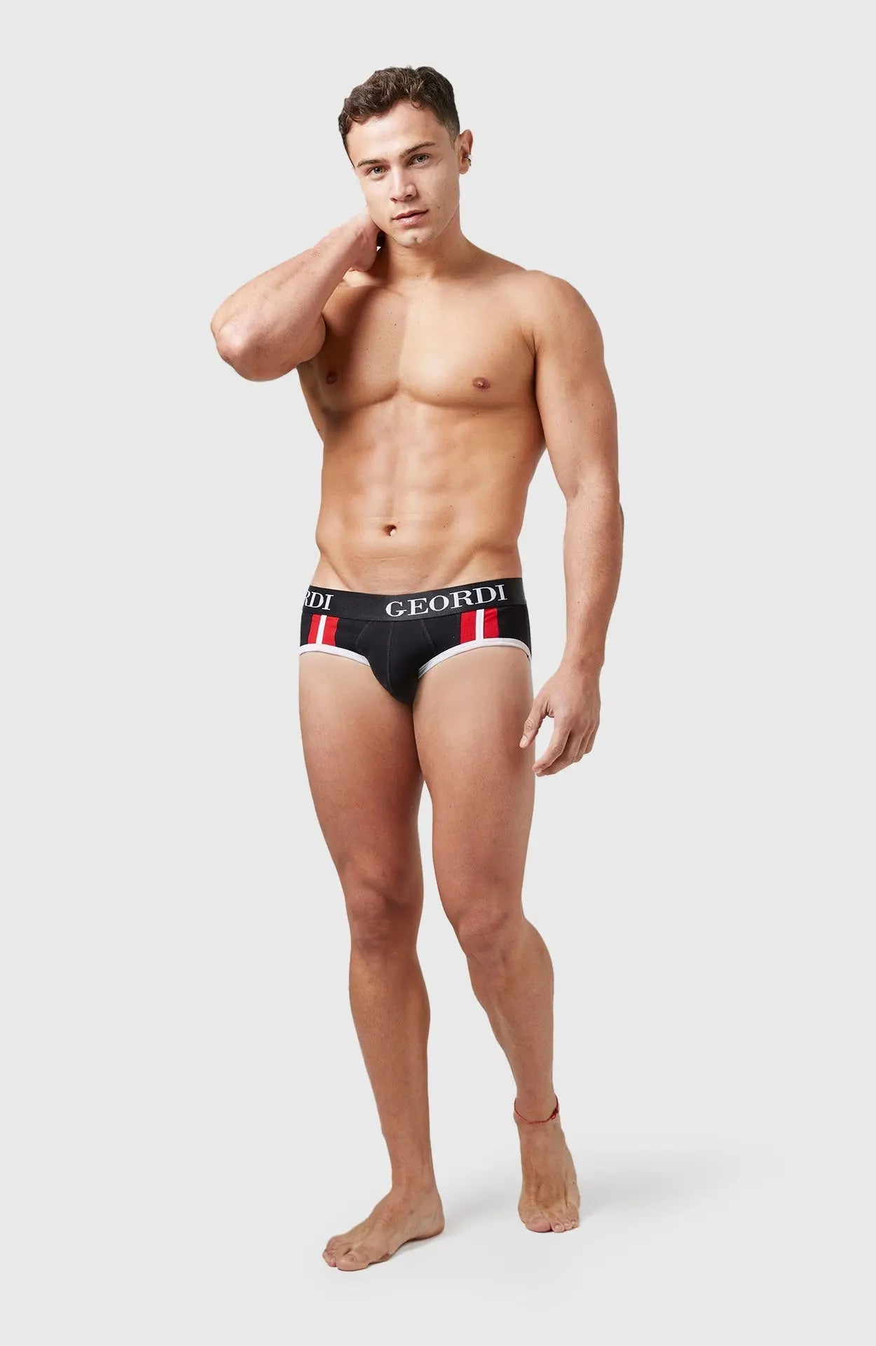 Brief para hombre en algodón peinado premium color sólido negro