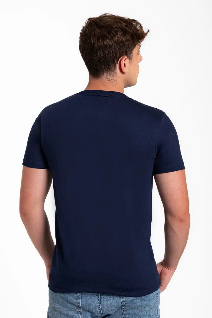 Camiseta cuello V (2850) Diane & Geordi Colombia