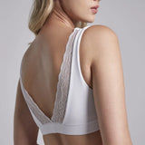 Brasier Diane sin copas – detalle del encaje en espalda, color blanco