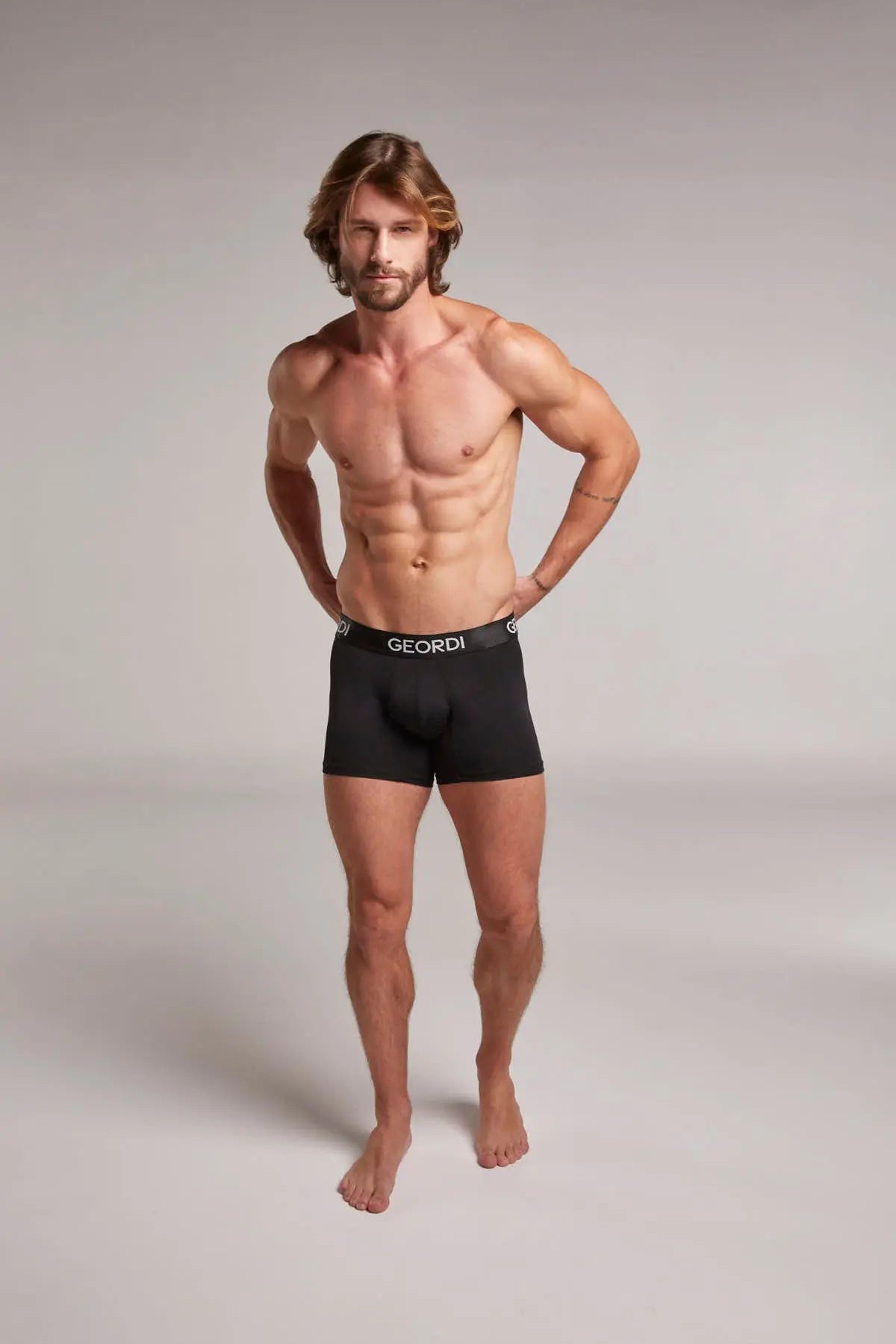 Bóxer medio (GG02A5) Diane & Geordi Colombia