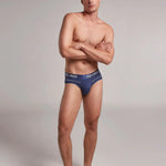 Brief (GG05B8) Diane & Geordi Colombia