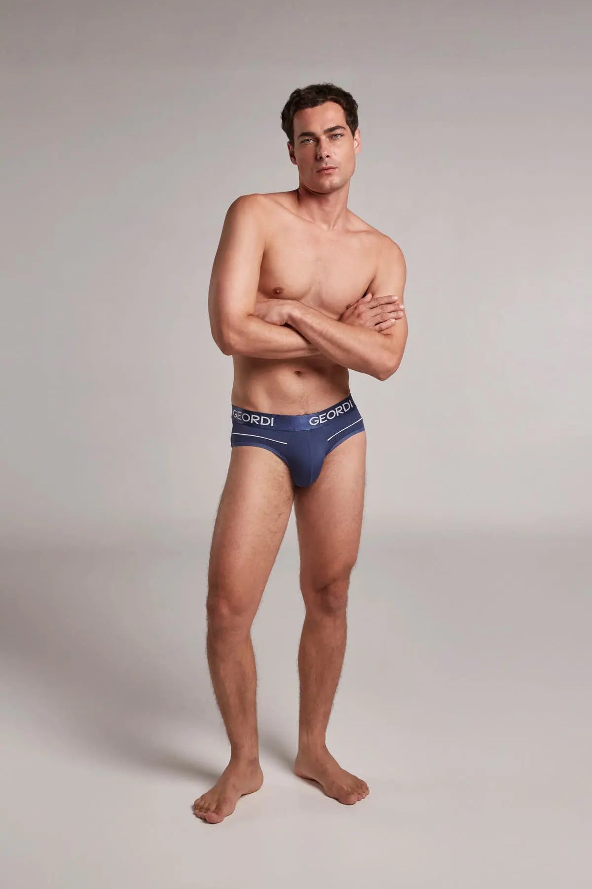 Brief (GG05B8) Diane & Geordi Colombia