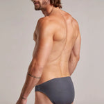 Tanga (2164) Diane & Geordi Colombia