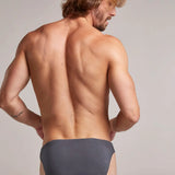 Tanga (2164) Diane & Geordi Colombia