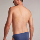 Tanga (2164) Diane & Geordi Colombia