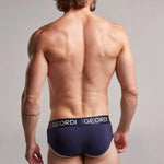 Brief (5178) Diane & Geordi Colombia