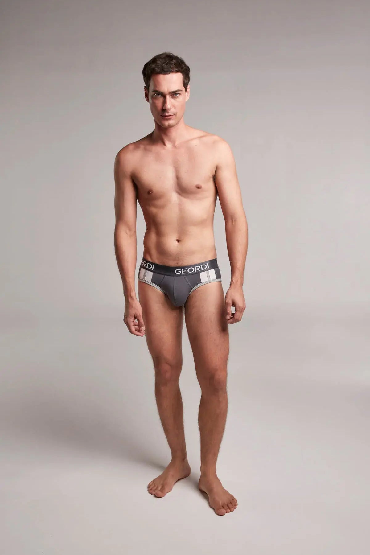 Brief (5178) Diane & Geordi Colombia