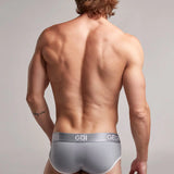 Brief (5178) Diane & Geordi Colombia