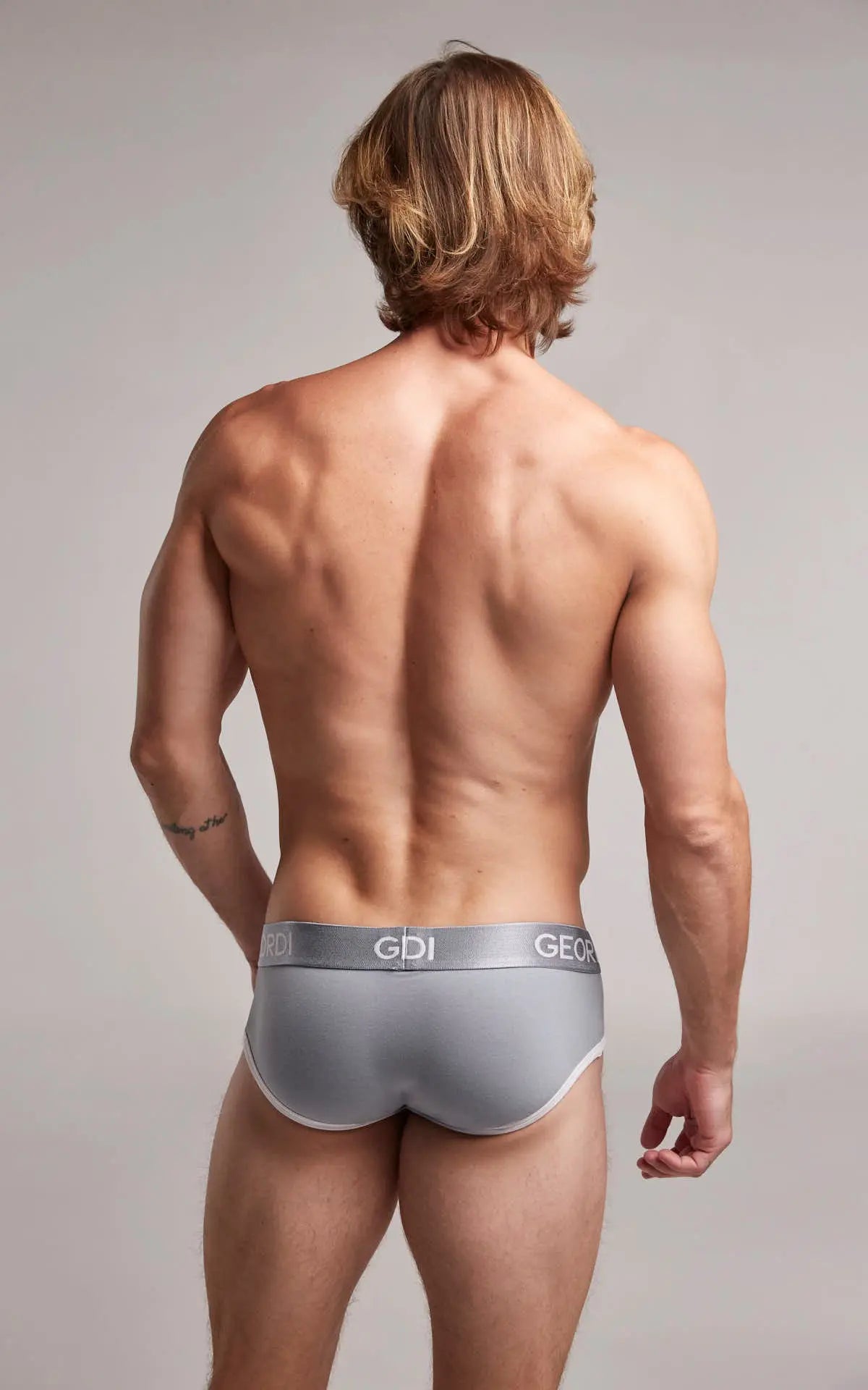 Brief (5178) Diane & Geordi Colombia