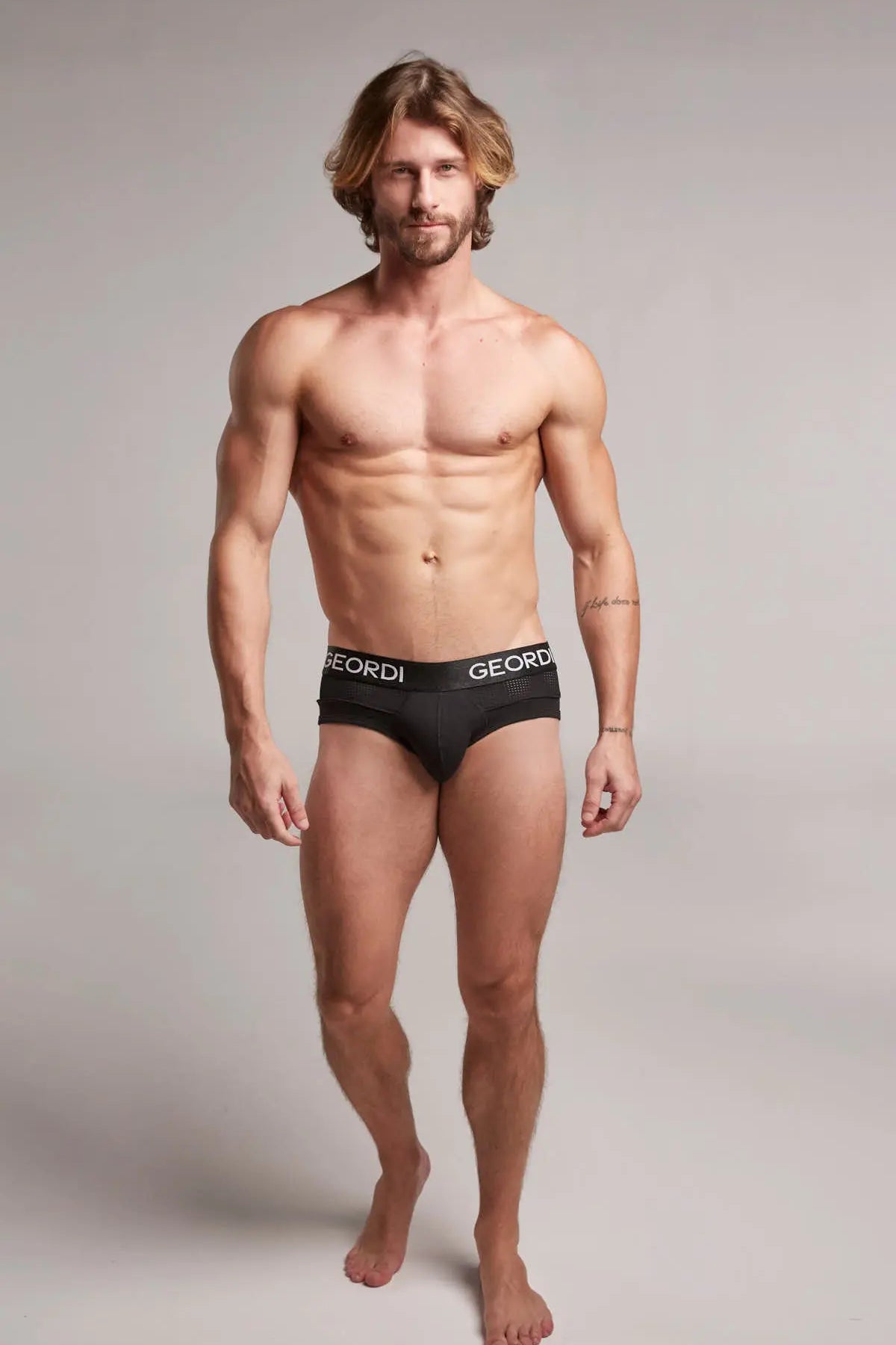 Brief (GG03L6) Diane & Geordi Colombia