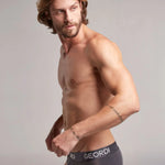 Brief (GG03L6) Diane & Geordi Colombia