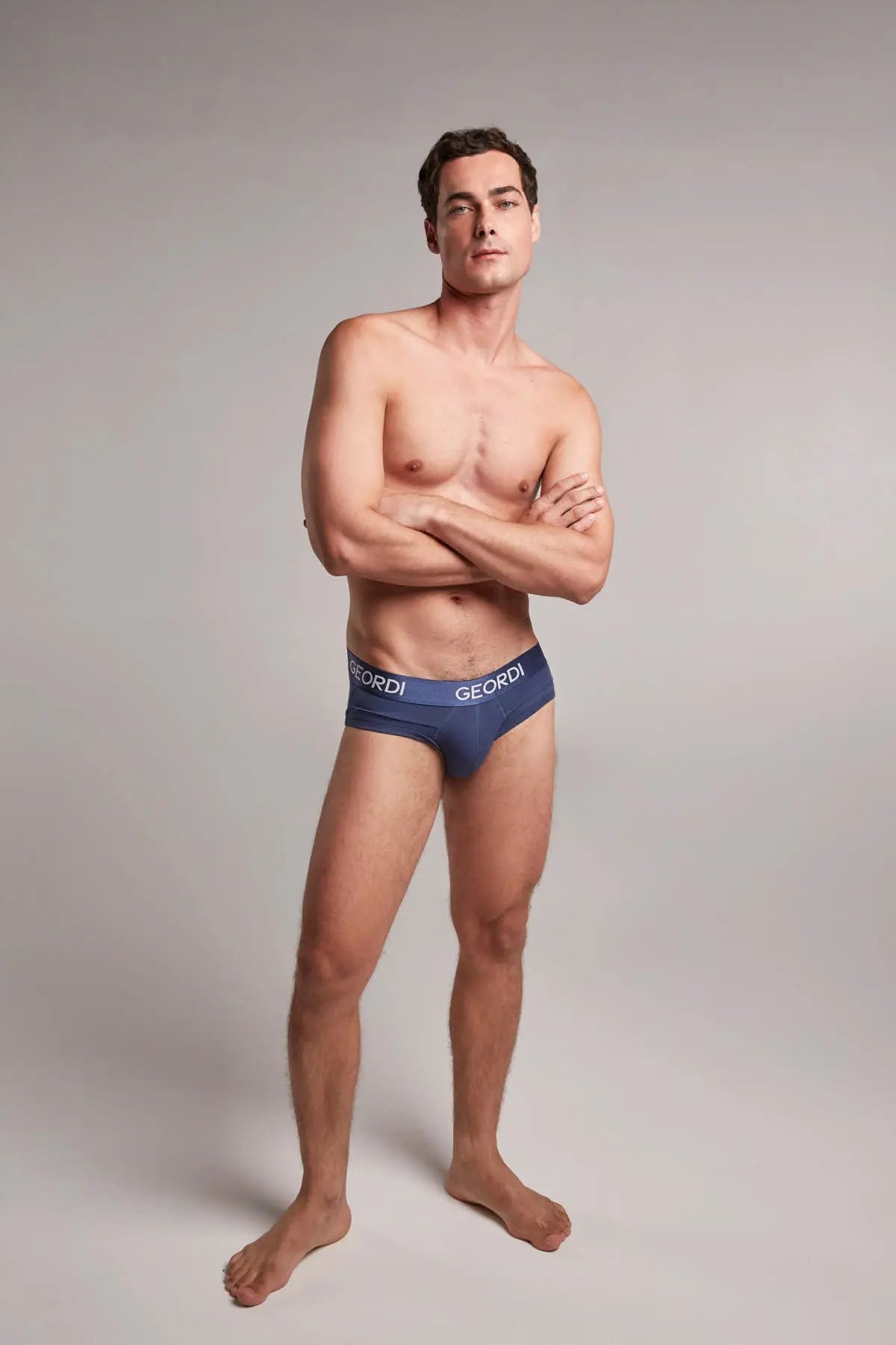 Brief (GG03L6) Diane & Geordi Colombia