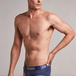 Brief (GG03L6) Diane & Geordi Colombia