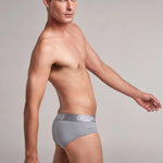 Brief (GG03L6) Diane & Geordi Colombia