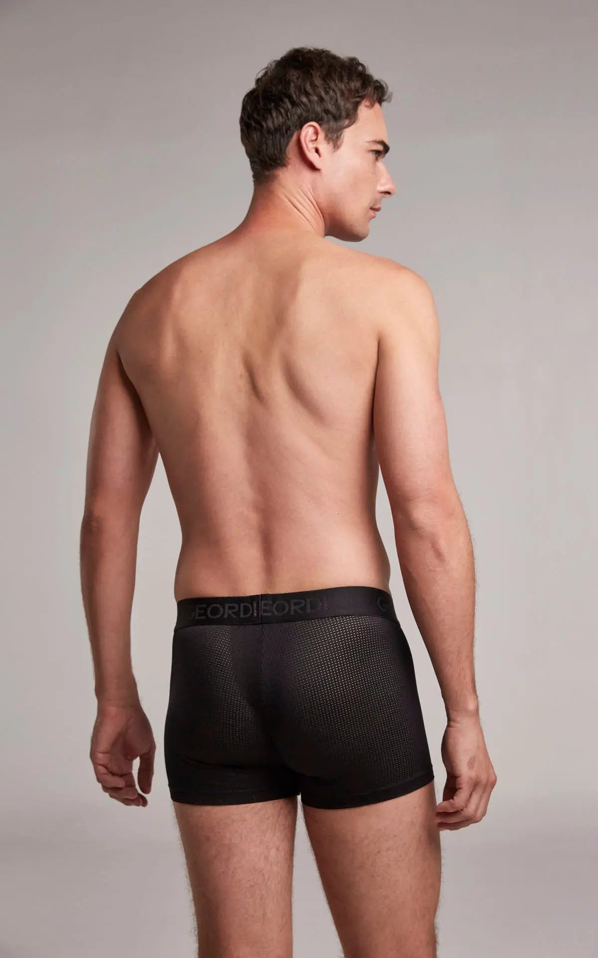 Bóxer medio (GG05B4) Diane & Geordi Colombia