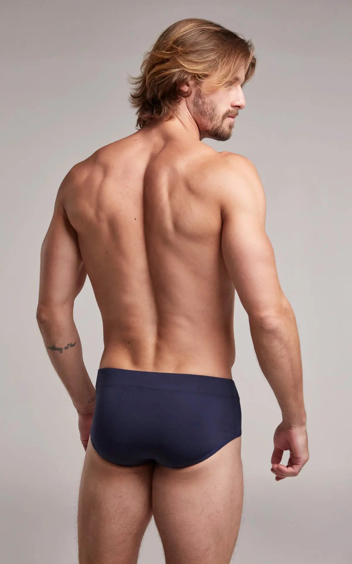 Brief (GG09D4) Diane & Geordi Colombia