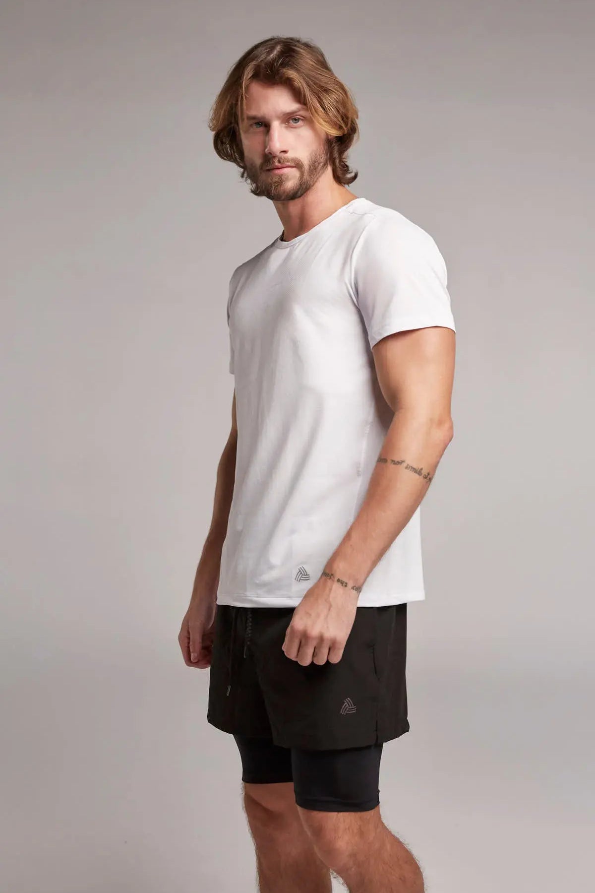 Camiseta cuello redondo (GO01D3) Diane & Geordi Colombia