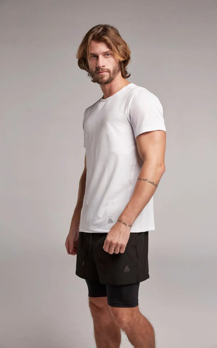 Camiseta cuello redondo (GO01D3) Diane & Geordi Colombia