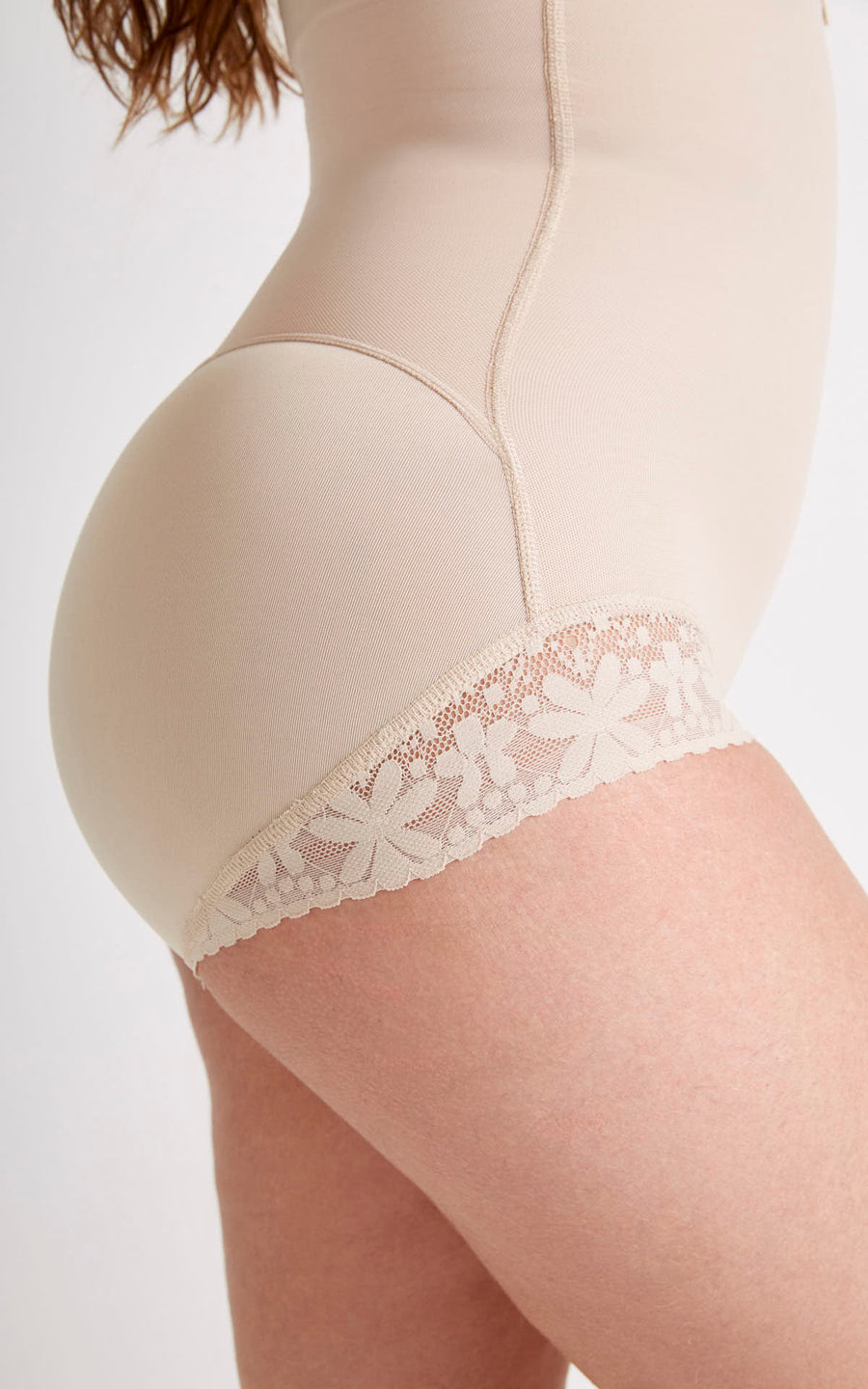 Faja moldeadora short corto SoftControl (DC03A5)