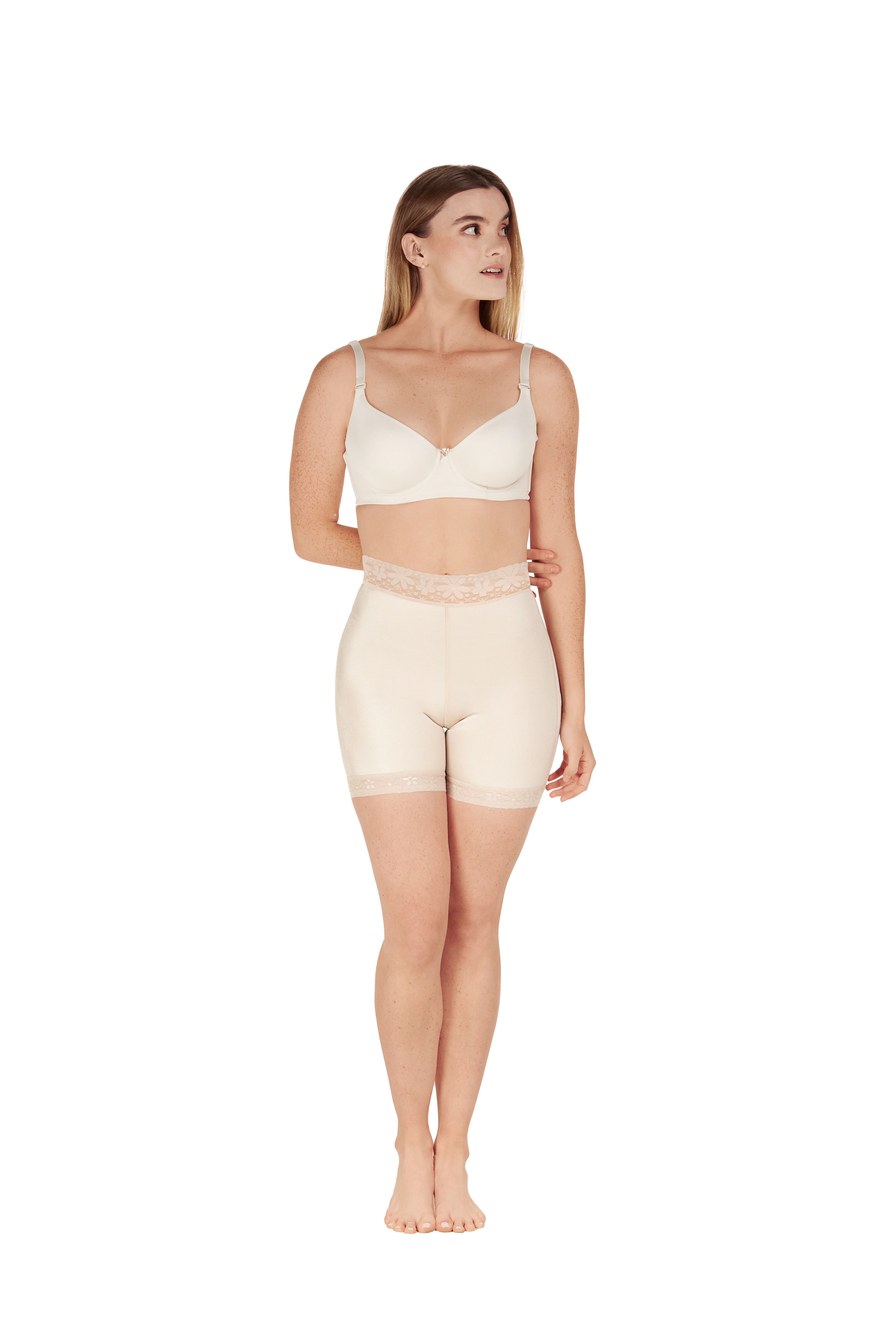 Short moldeador corto levanta glúteos PowerControl (DC10L5)