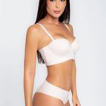 Panty hipster invisible sin costuras en microfibra premium color blanco de lado medio