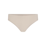 Panty hipster invisible sin costuras en microfibra premium color piel  transparente