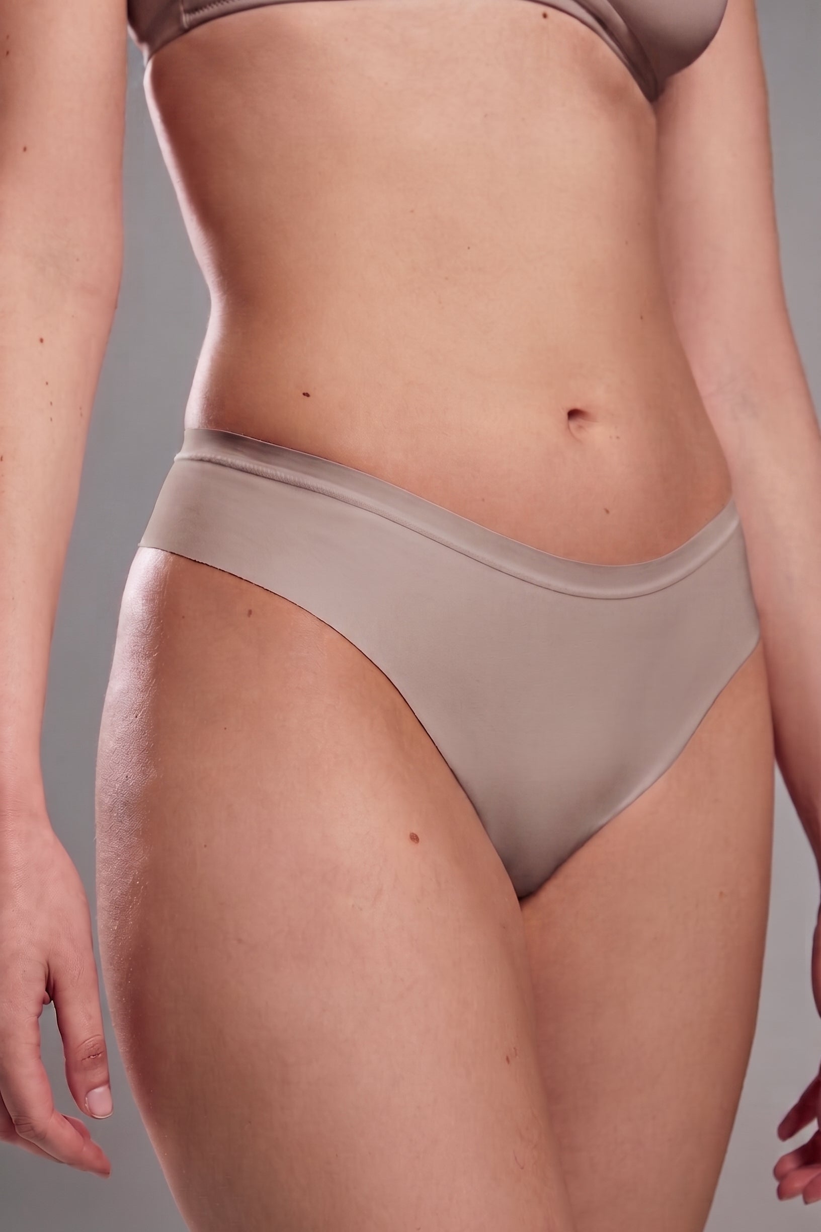 Panty brasilera (022845)