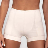 Panty bóxer alto cubrimiento Diane & Geordi, color piel de frente