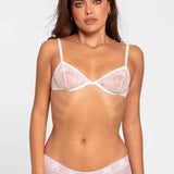 Panty cachetero con encaje floral y elástico en cintura color blanco