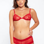 Panty cachetero con encaje floral y elástico en cintura color rojo