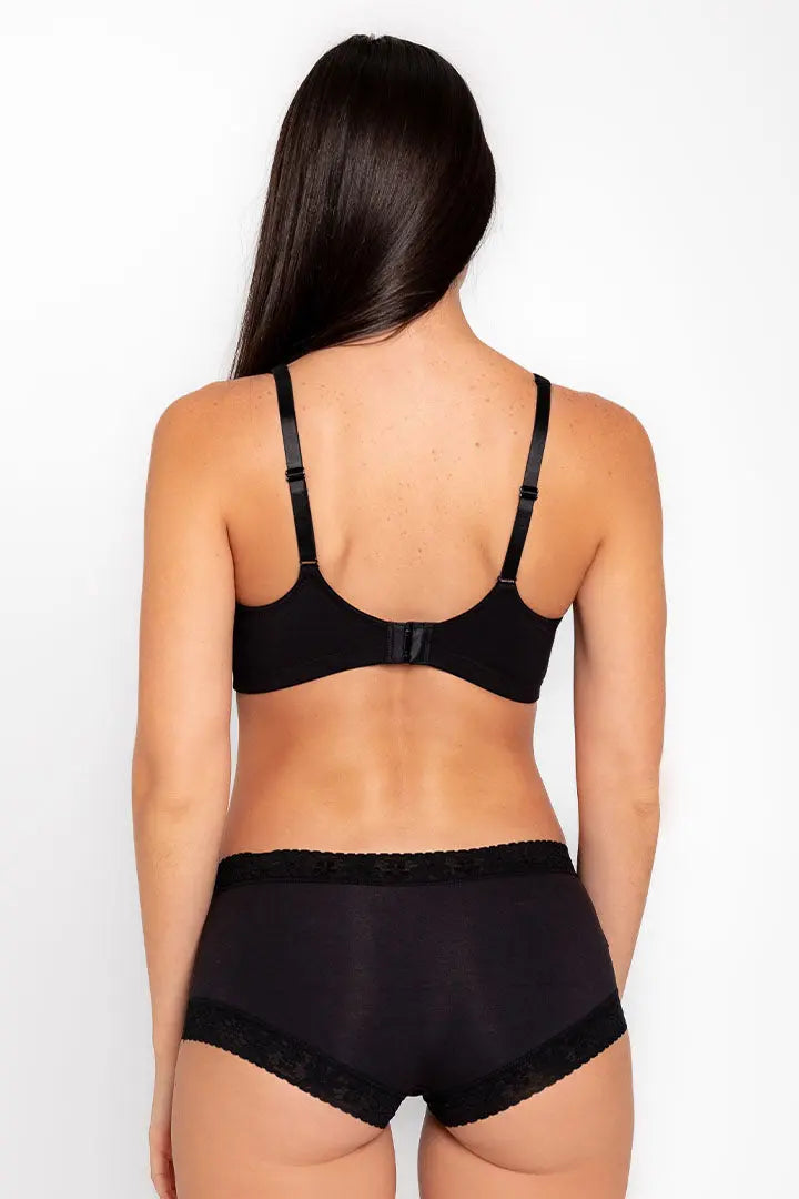 Panty cachetero unicolor con encaje – Diane & Geordi
