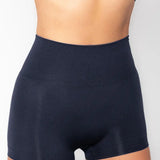 Panty sin costuras con cubrimiento total y refuerzo en algodón – Diane & Geordi, color azul oscuro, plano cerrado frontal