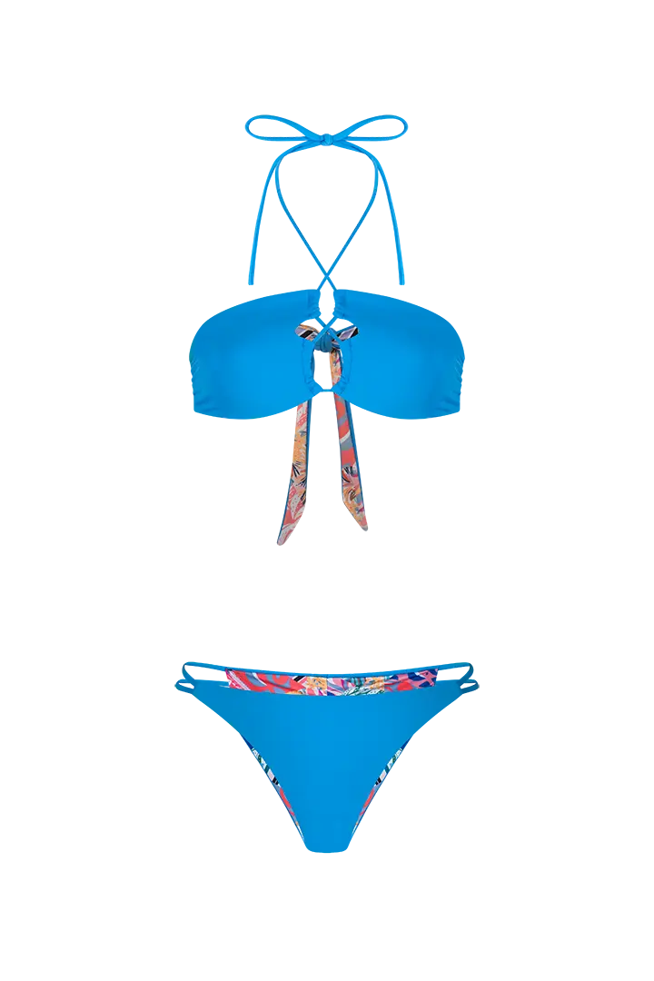 Panty tipo tanga con efecto levanta cola y tiras laterales – color azul, fondo transaprente
