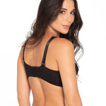 Vista posterior del brasier con alto cubrimiento y soporte, color negro