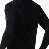 Camiseta manga larga ajustada para hombre en microfibra premium. Color negro